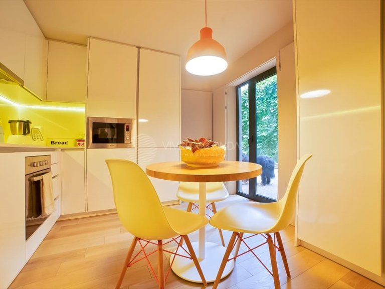 Apartment for Sale in Porto, Porto 8