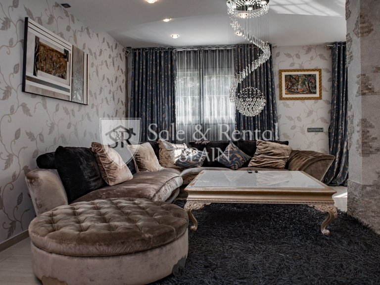Villa for Sale in Lloret De Mar, Gerona 9