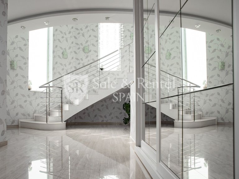 Villa for Sale in Lloret De Mar, Gerona 26