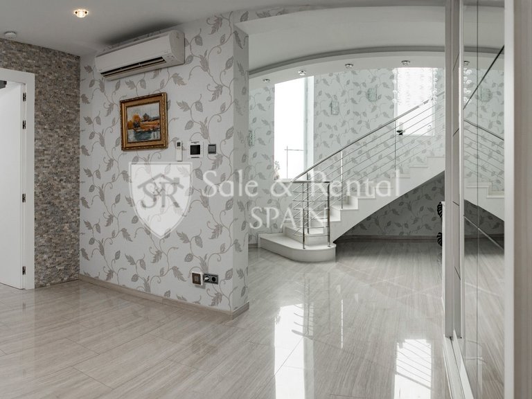 Villa for Sale in Lloret De Mar, Gerona 27