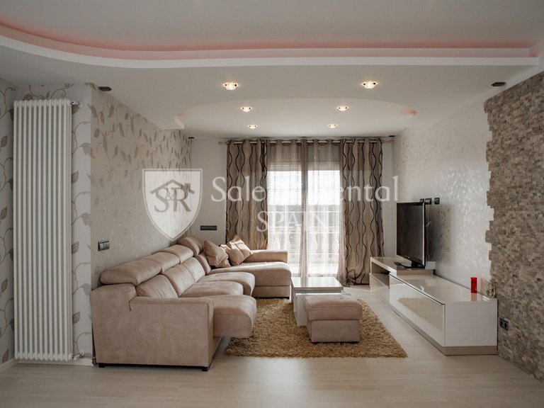 Villa for Sale in Lloret De Mar, Gerona 45