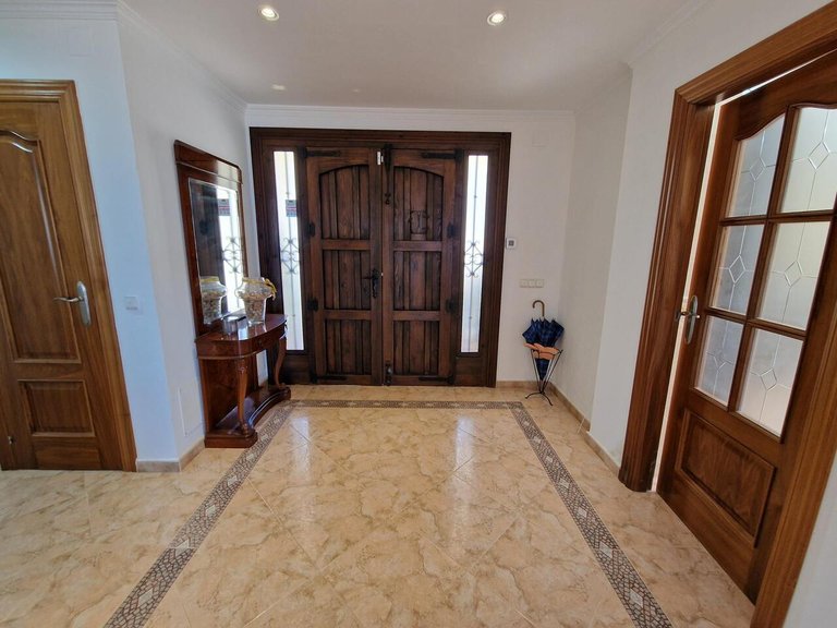 Villa for Sale in Periana, Malaga 30