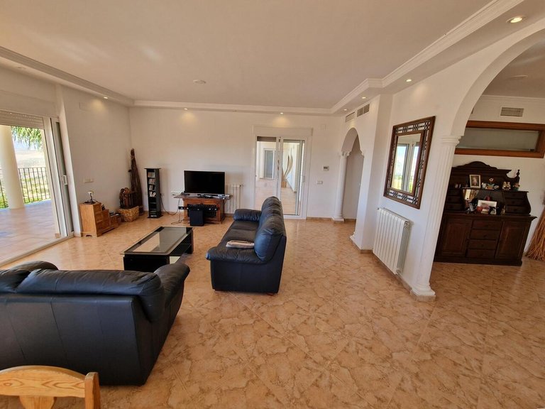 Villa for Sale in Periana, Malaga 36