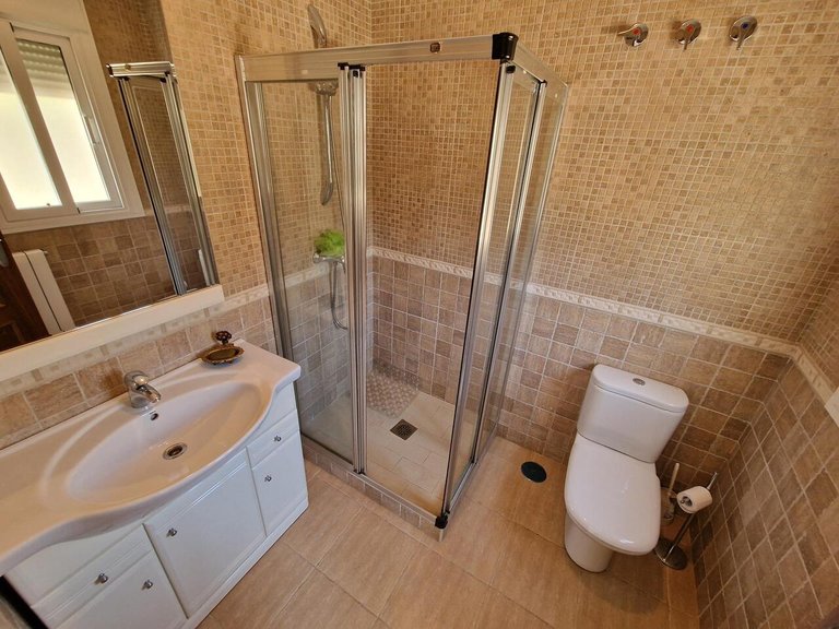 Villa for Sale in Periana, Malaga 40