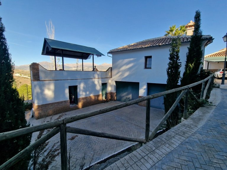 Villa for Sale in Vinuela, Malaga 23