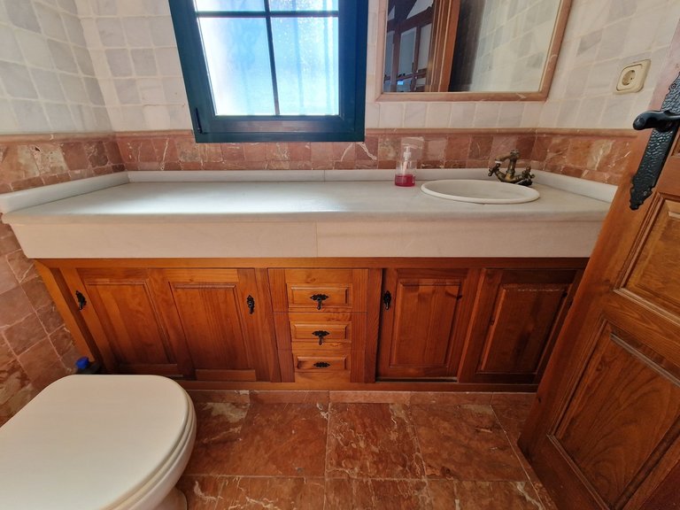 Villa for Sale in Vinuela, Malaga 38