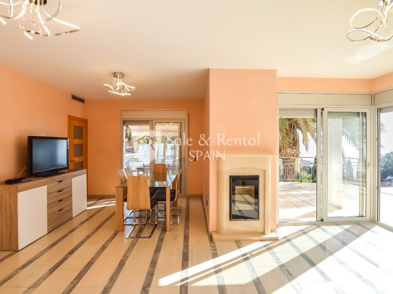 Villa for Sale in Lloret De Mar, Gerona 5