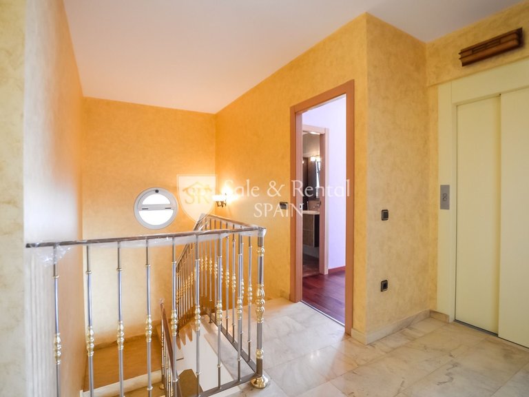 Villa for Sale in Lloret De Mar, Gerona 22