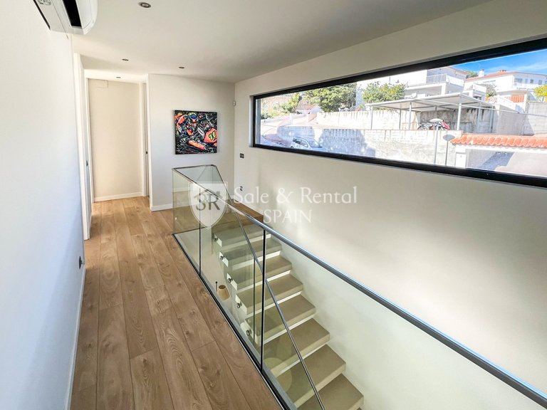 Villa for Sale in Sant Feliu De Guixols, Gerona 11