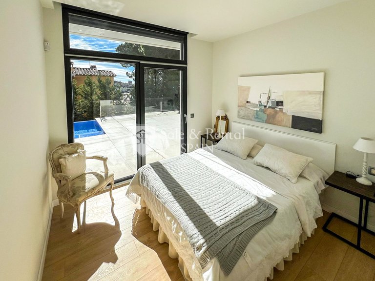 Villa for Sale in Sant Feliu De Guixols, Gerona 12