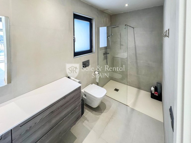 Villa for Sale in Sant Feliu De Guixols, Gerona 15
