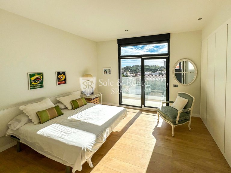 Villa for Sale in Sant Feliu De Guixols, Gerona 25