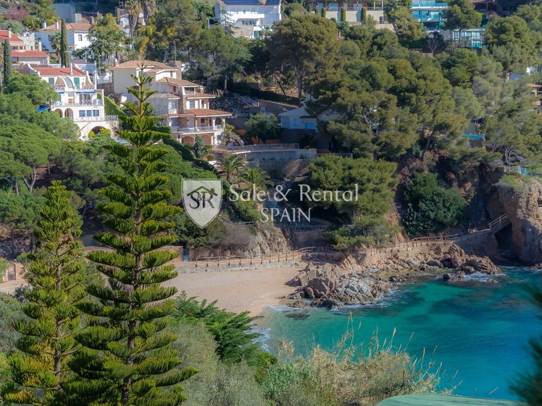Villa for Sale in Blanes, Gerona 1