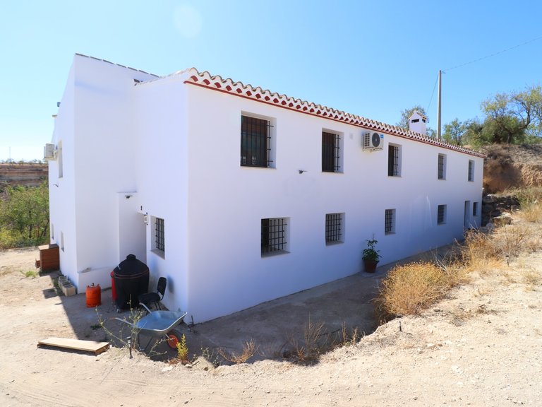 Country House for Sale in Velez-blanco, Almeria 8
