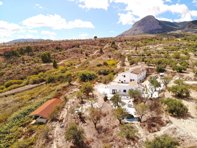 Country House for Sale in Velez-blanco, Almeria 1