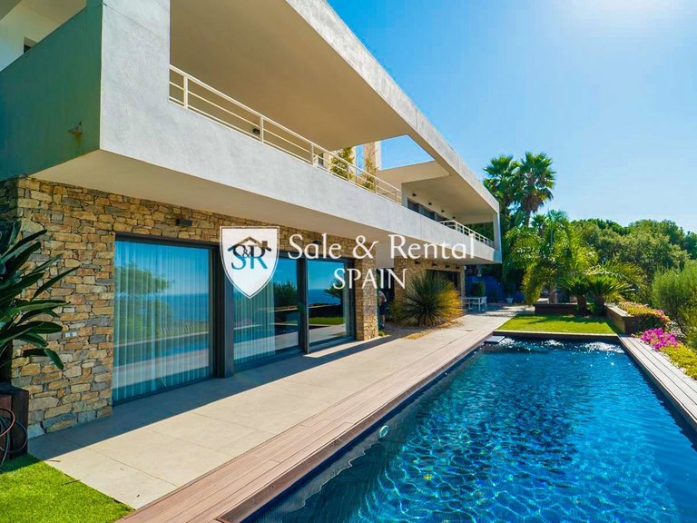Villa for Sale in Blanes, Gerona 1