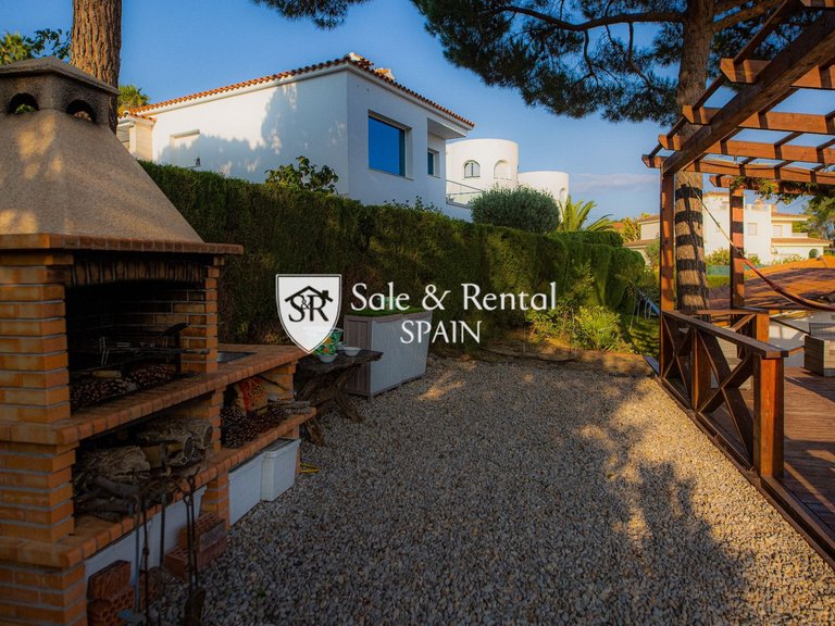 Villa for Sale in Lloret De Mar, Gerona 2