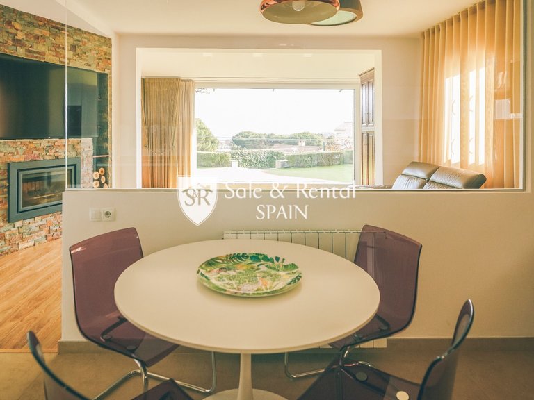 Villa for Sale in Lloret De Mar, Gerona 8