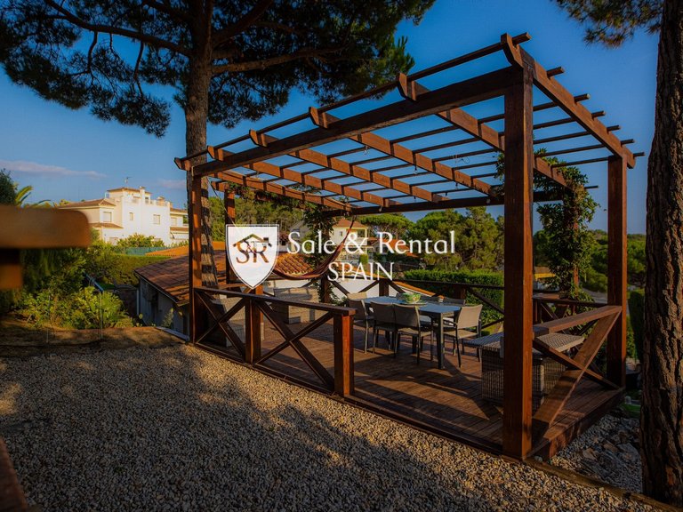 Villa for Sale in Lloret De Mar, Gerona 21
