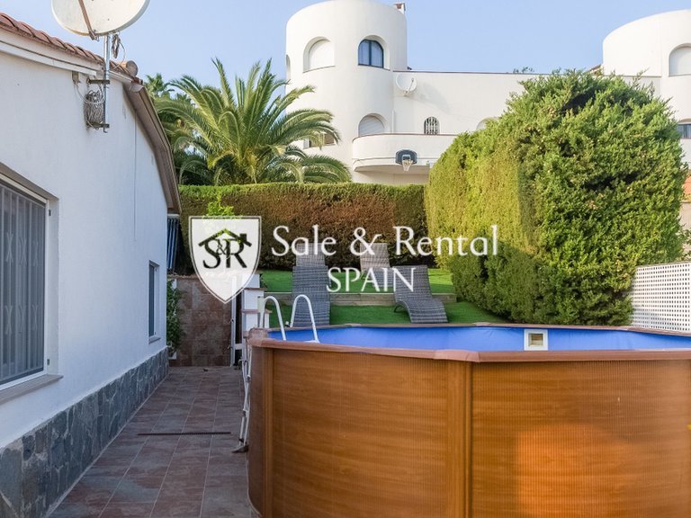 Villa for Sale in Lloret De Mar, Gerona 22