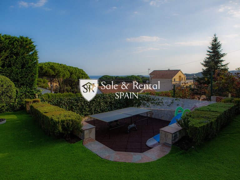Villa for Sale in Lloret De Mar, Gerona 23