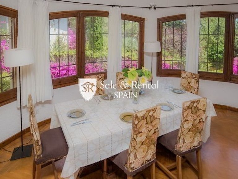 Villa for Sale in Lloret De Mar, Gerona 11