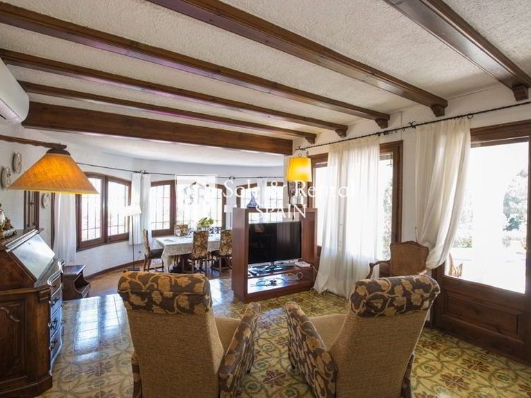 Villa for Sale in Lloret De Mar, Gerona 12