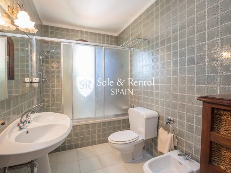 Villa for Sale in Lloret De Mar, Gerona 22