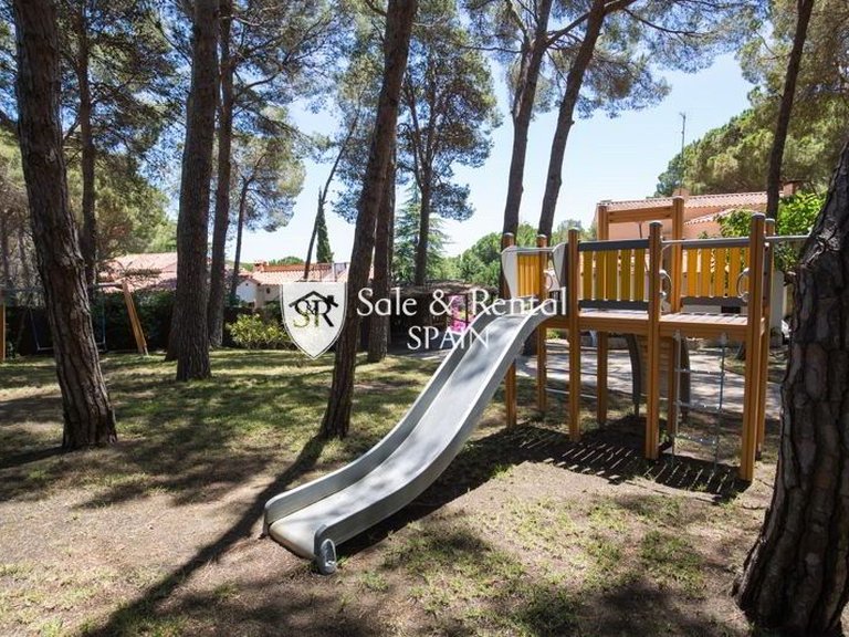 Villa for Sale in Lloret De Mar, Gerona 24