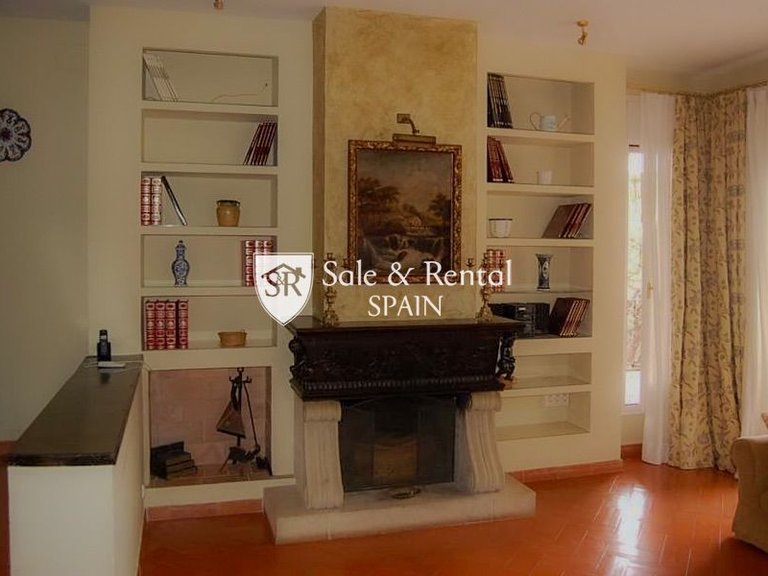 Villa for Sale in Lloret De Mar, Gerona 11