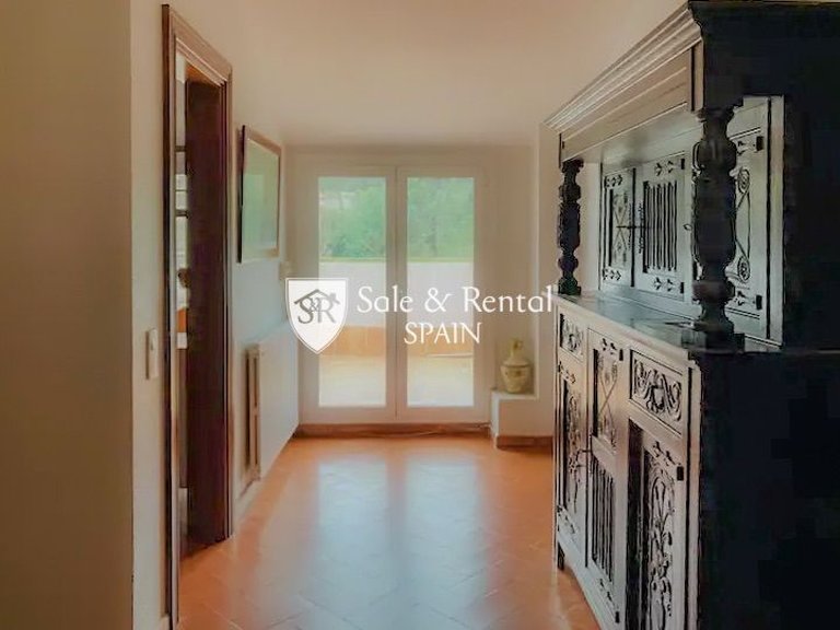 Villa for Sale in Lloret De Mar, Gerona 30