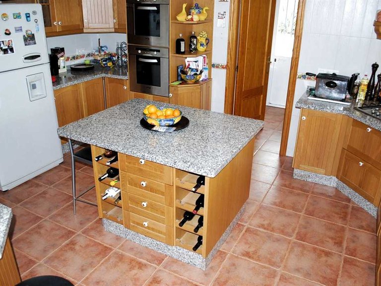 Villa for Sale in Alcaucin, Malaga 16