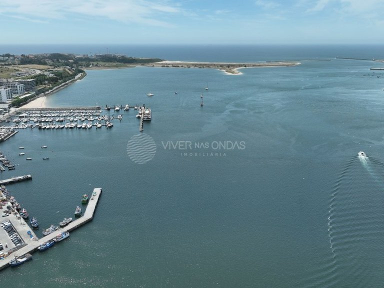 Apartment for Sale in Canidelo, Porto 24