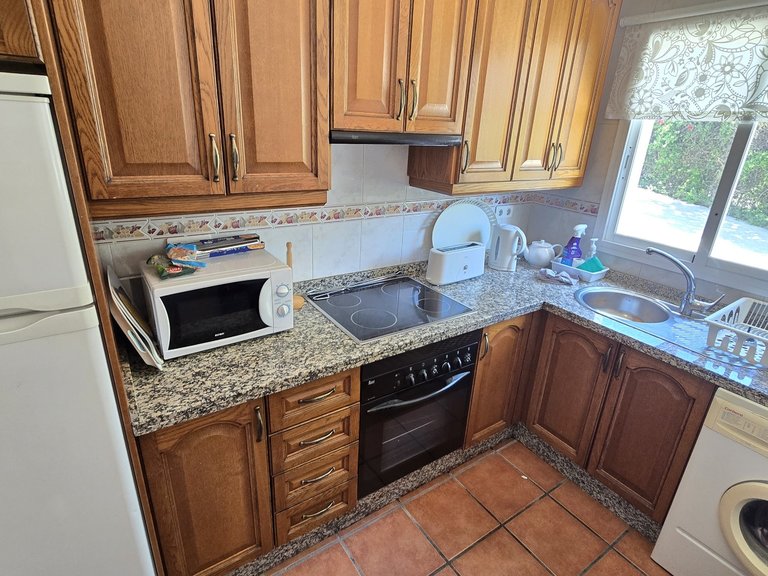 Villa for Sale in Puente De Don Manuel, Malaga 11