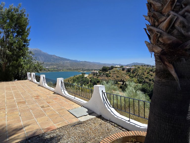 Villa for Sale in Vinuela, Malaga 33