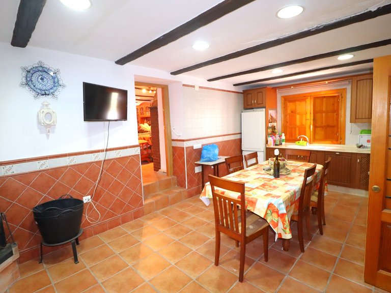 Country House for Sale in Velez-rubio, Almeria 12
