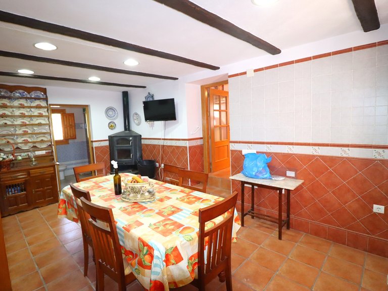 Country House for Sale in Velez-rubio, Almeria 7