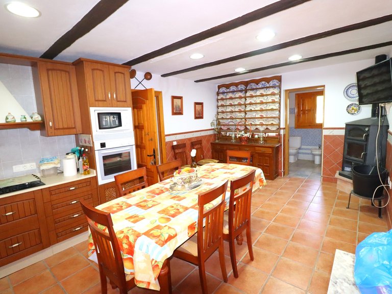 Country House for Sale in Velez-rubio, Almeria 9
