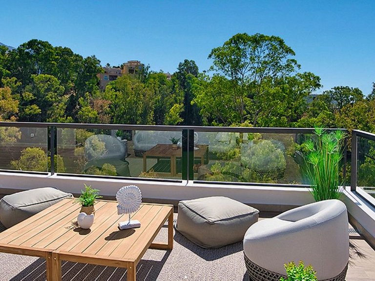 Apartment for Sale in Nueva Andalucia, Malaga 2