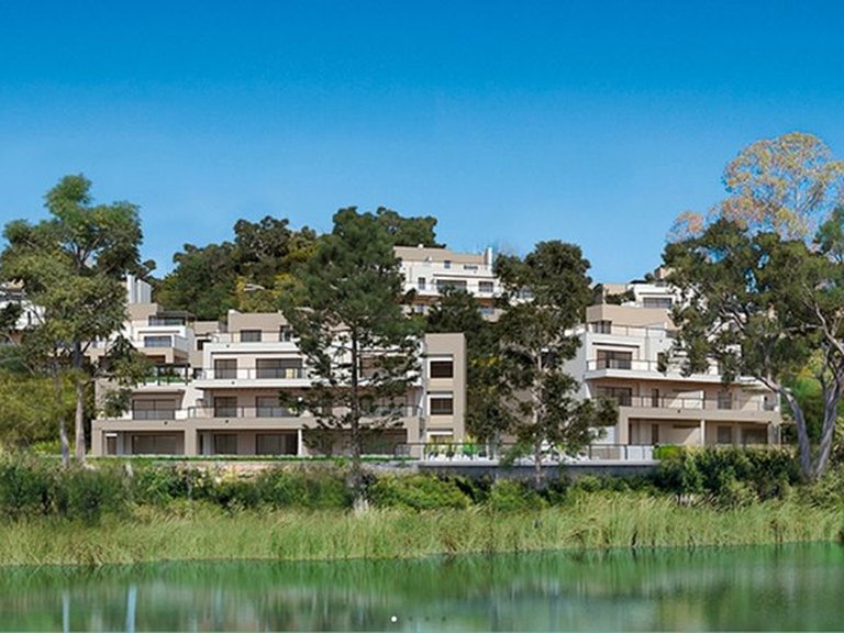 Apartment for Sale in Nueva Andalucia, Malaga 1