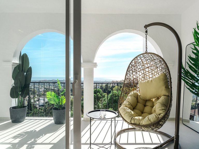 Apartment for Sale in Benahavis, Malaga 5