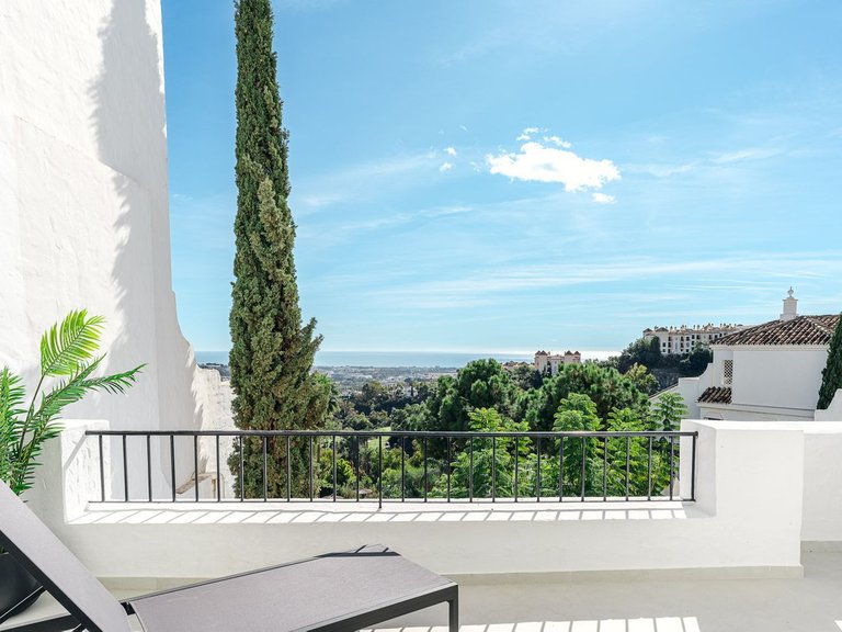 Apartment for Sale in Benahavis, Malaga 11