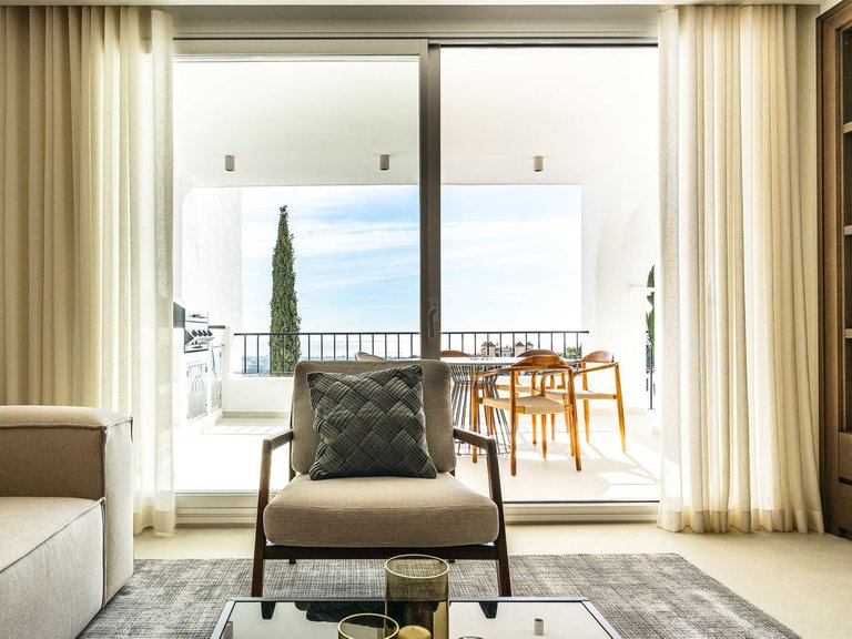 Apartment for Sale in Benahavis, Malaga 18