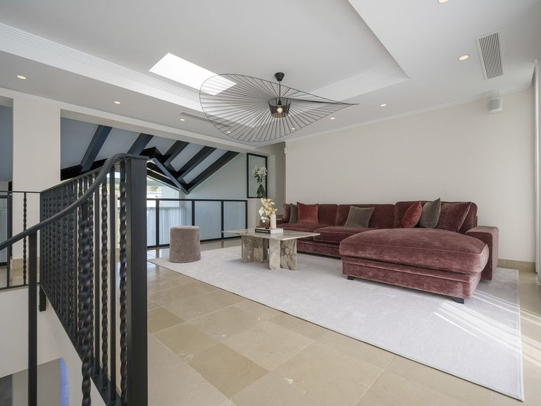 Villa for Sale in Benahavis, Malaga 28