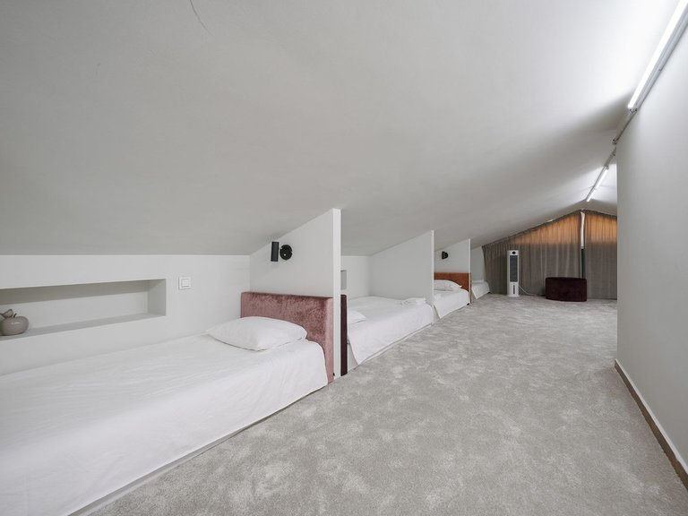 Villa for Sale in Benahavis, Malaga 32