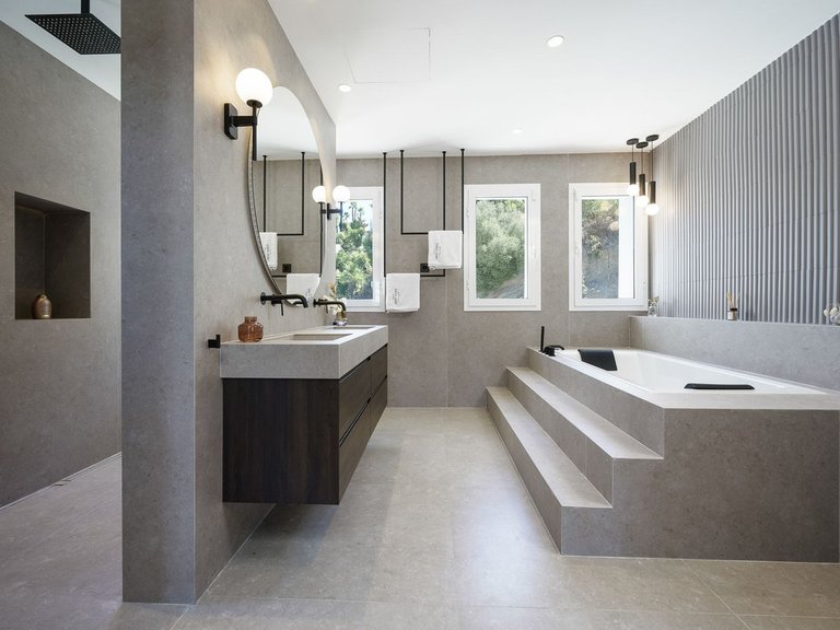 Villa for Sale in Benahavis, Malaga 41