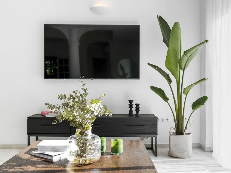 Villa for Sale in Nueva Andalucia, Malaga 10