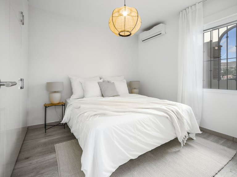 Villa for Sale in Nueva Andalucia, Malaga 27