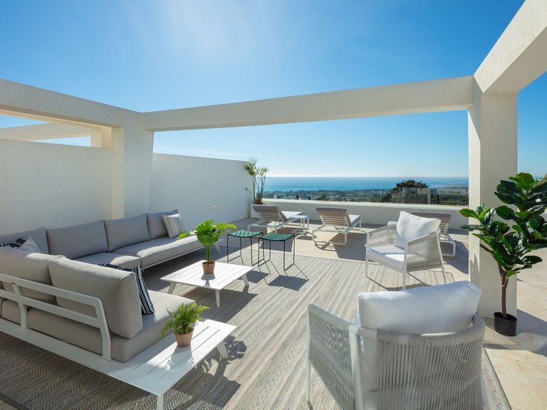 Penthouse for Sale in Marbella, Malaga 3