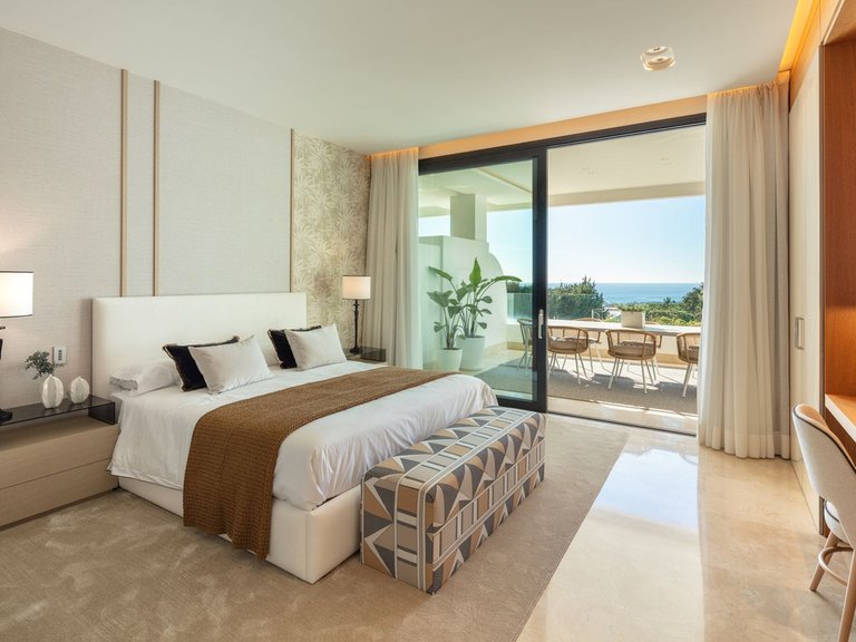 Penthouse for Sale in Marbella, Malaga 25